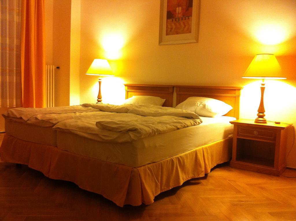 Budapest Flat Rent الغرفة الصورة